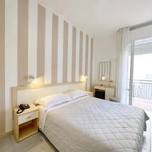 *** Hotell Aura Living Italien